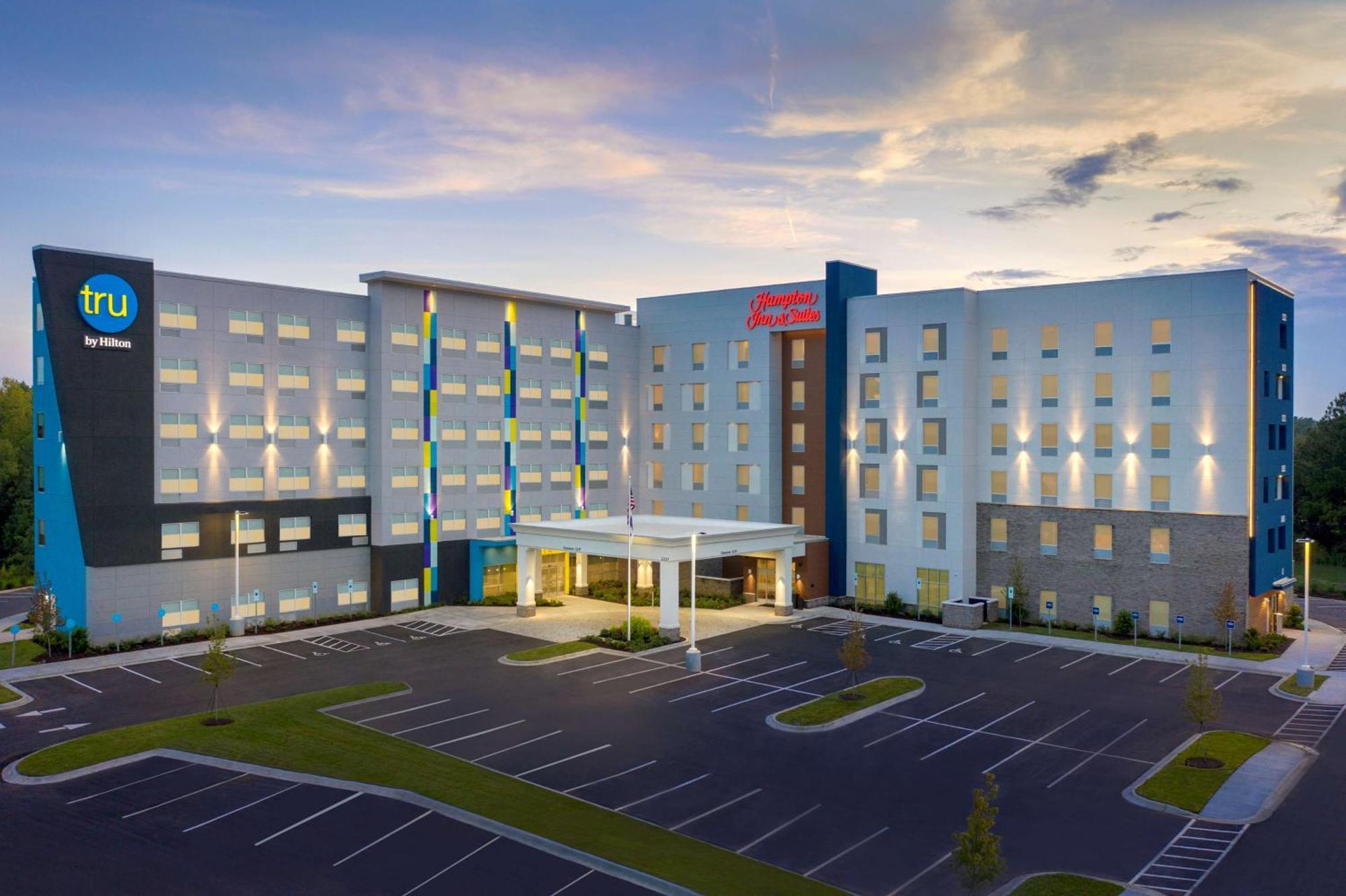 Hampton Inn & Suites Charlotte Airport Lake Pointe Dış mekan fotoğraf